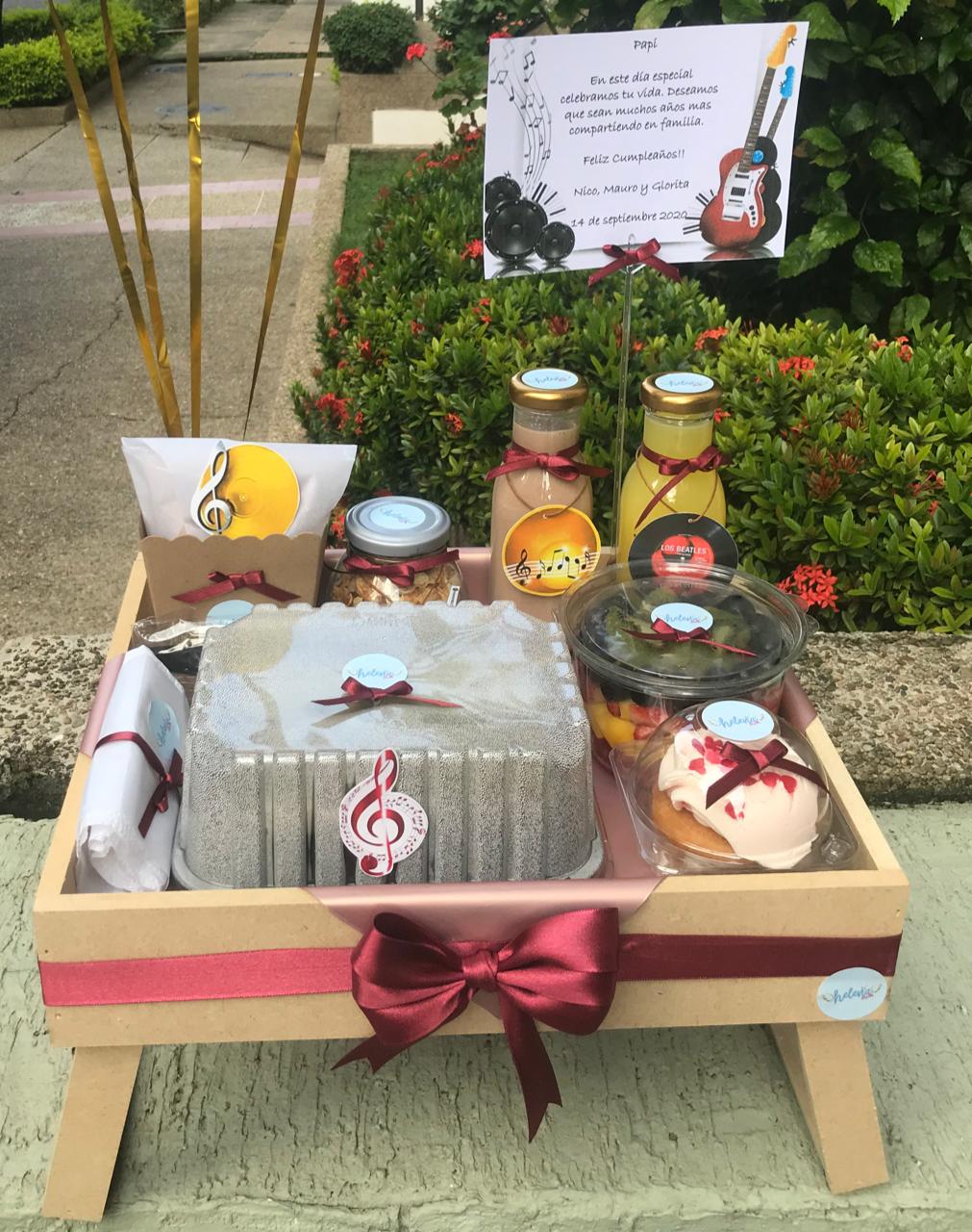 DESAYUNO PRINCIPE - Helena - Detalles